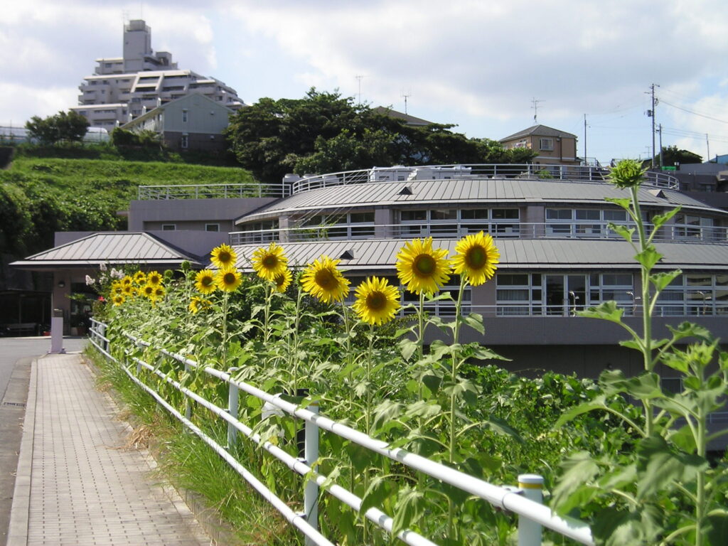 介護老人保健施設　ヒューマンライフケア横浜